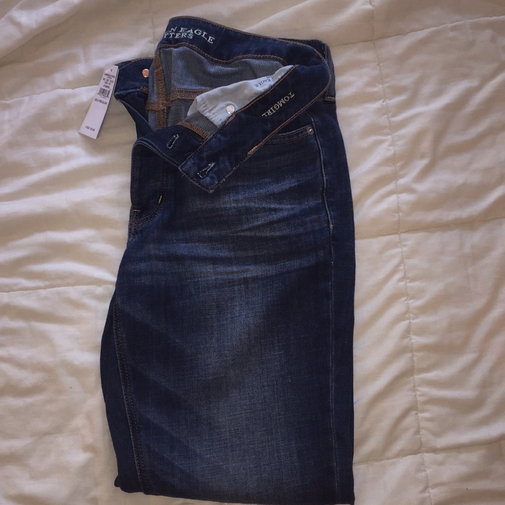 American Eagle Tomgirl Jeans